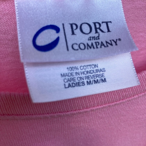 Petty Butterfly C Port & Company pink 100% cotton woman’s tee size medium. - Picture 4 of 4